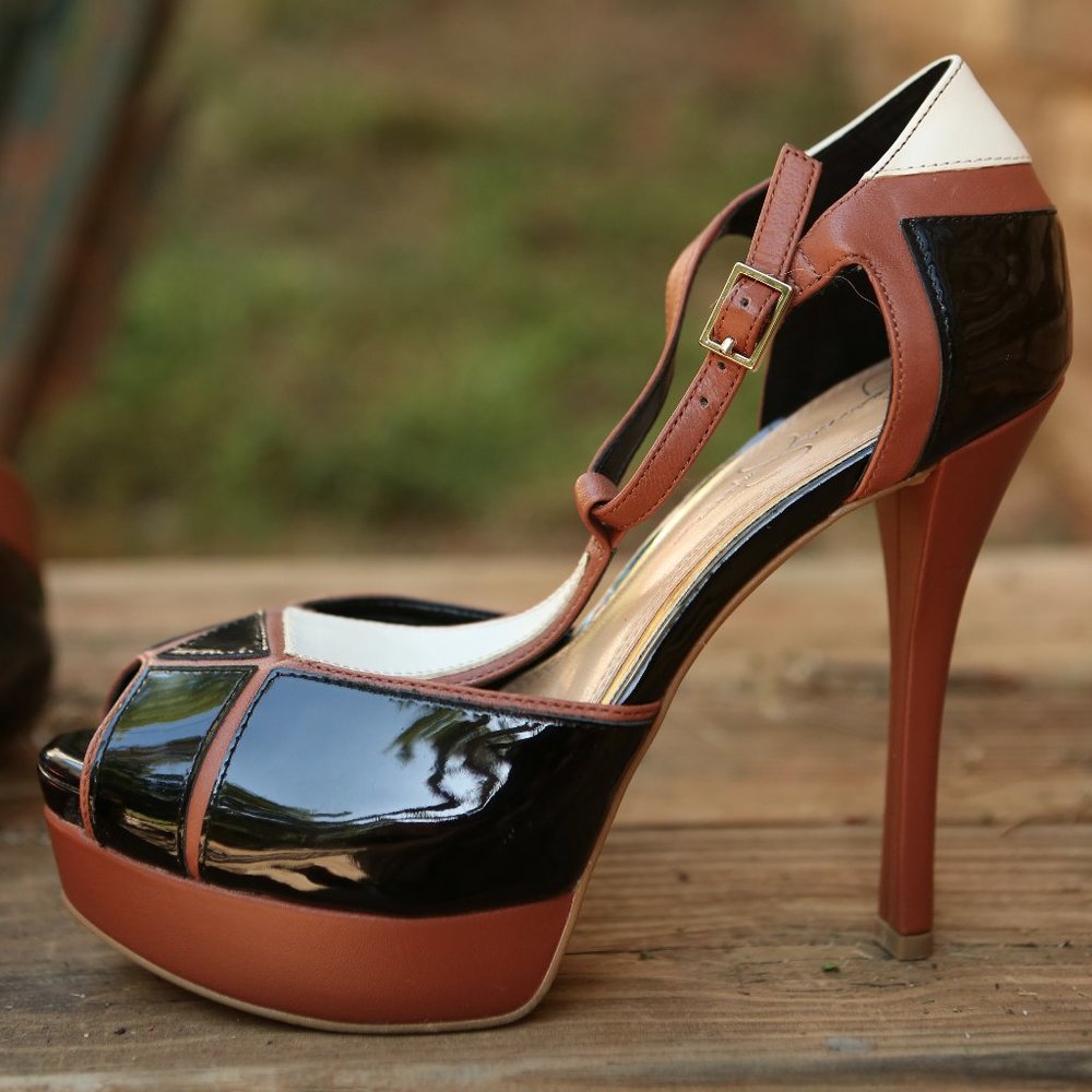 Black, White and Tan T Strap